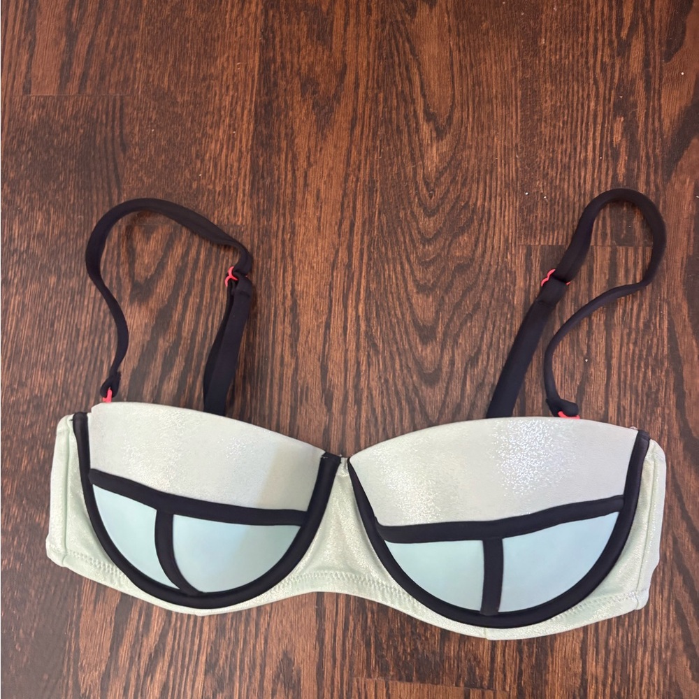 Victoria's Secret swim bikini top